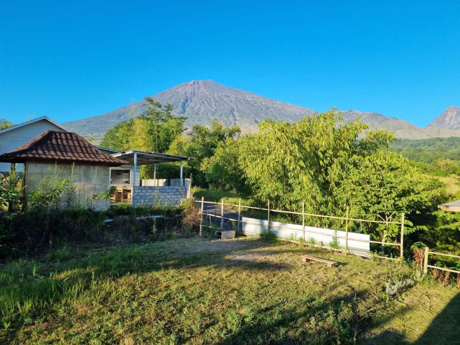 Family Rinjani Bungalow Sajang Eksteriør bilde